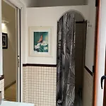 Pozzo Traiano 16 * برينديسي