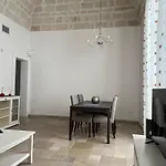 شقة Pozzo Traiano 16 برينديسي